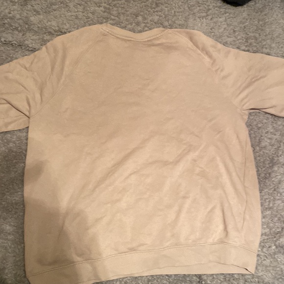 Crew neck, size L, Like New - Picture 4 of 6